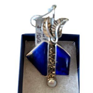 Pendant Lapis Natural Pearl 8 mm  2 Leaves 15 x 8 mm Gold Accents Silver 11.6 Gr